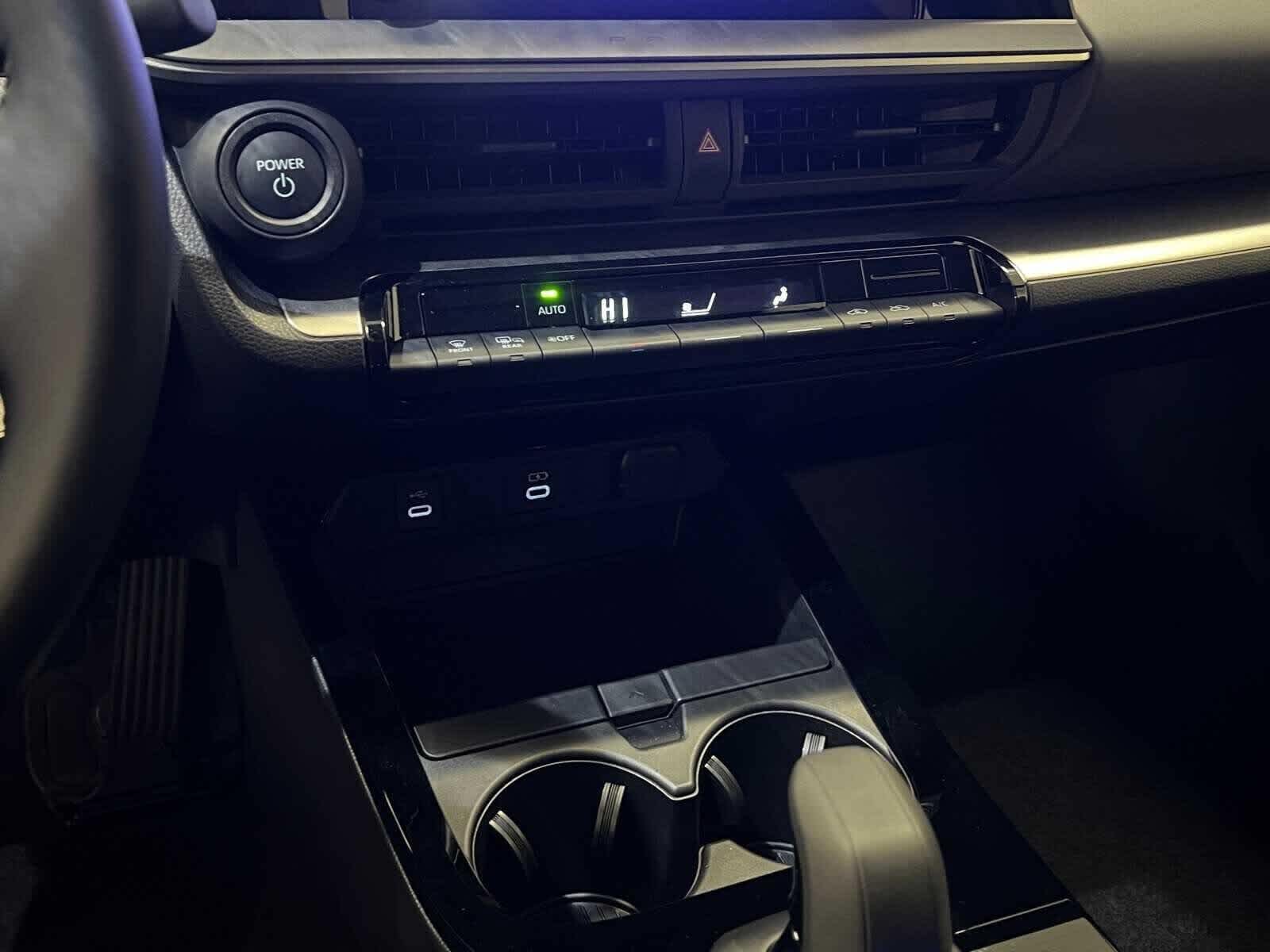 Thumbnail: 2024 Toyota Prius - 23