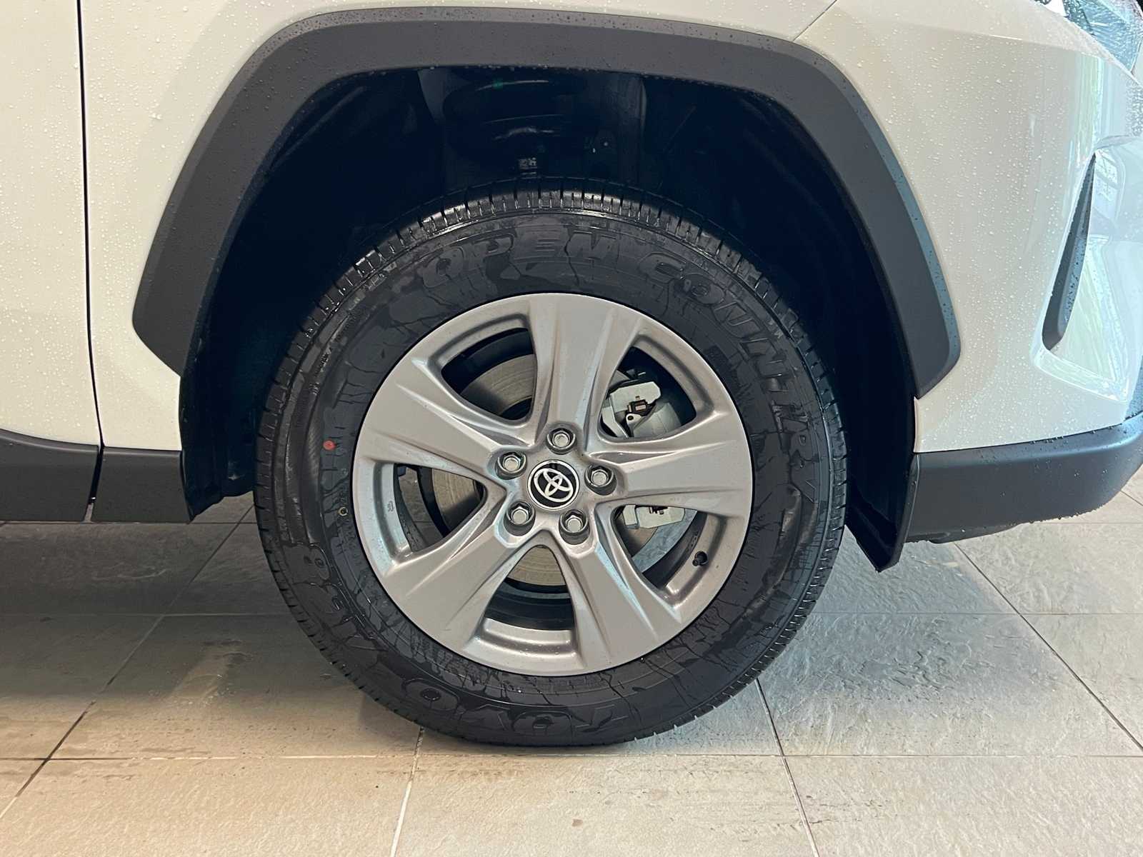Thumbnail: 2025 Toyota RAV4 - 7
