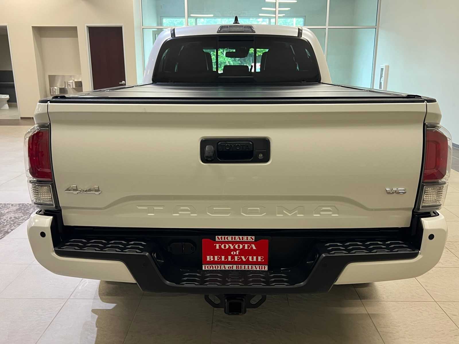 Thumbnail: 2022 Toyota Tacoma - 5