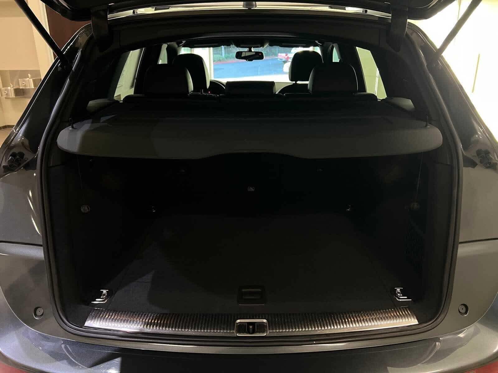 Thumbnail: 2014 Audi Q5 - 26