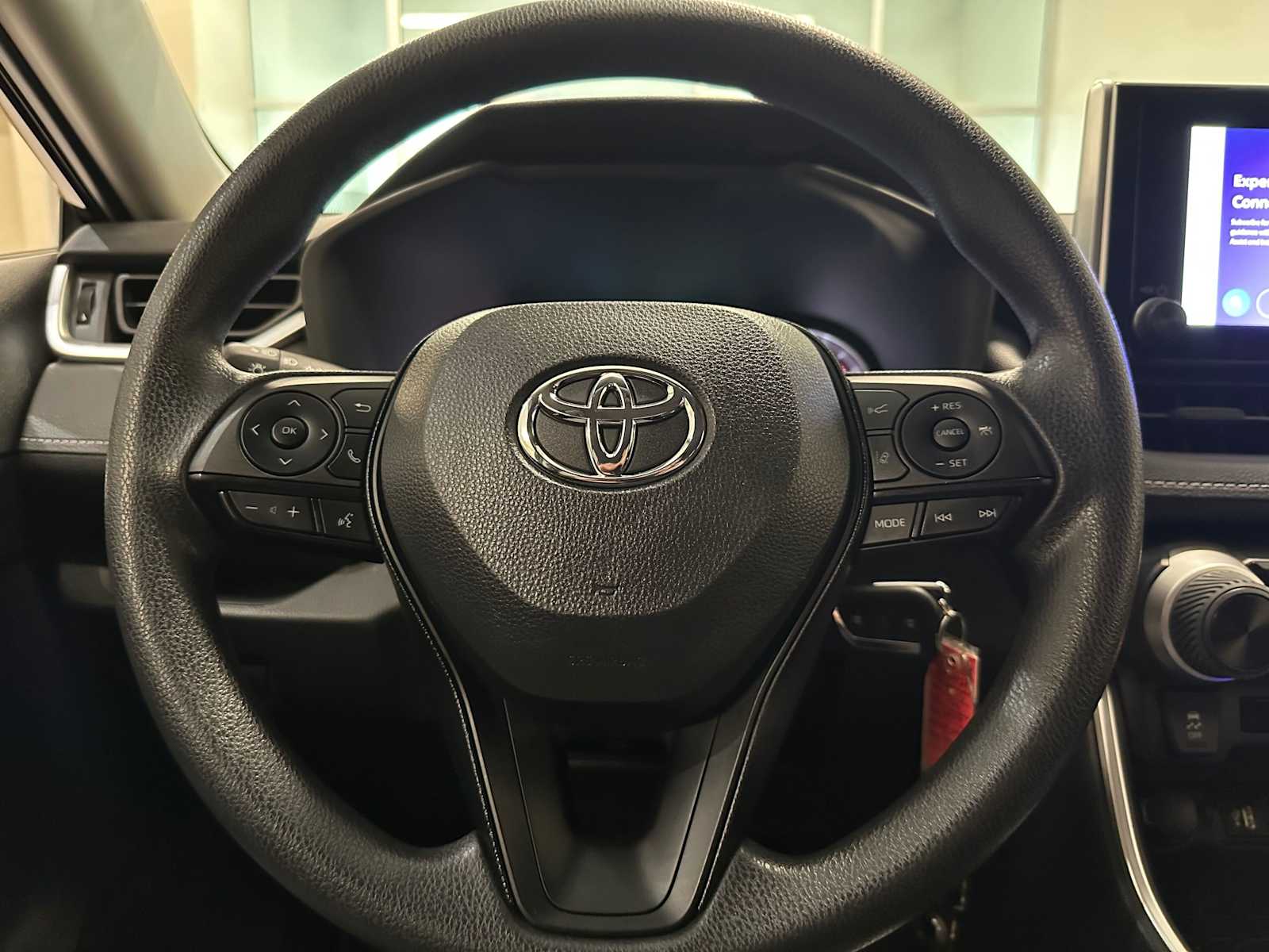 Thumbnail: 2025 Toyota RAV4 - 11