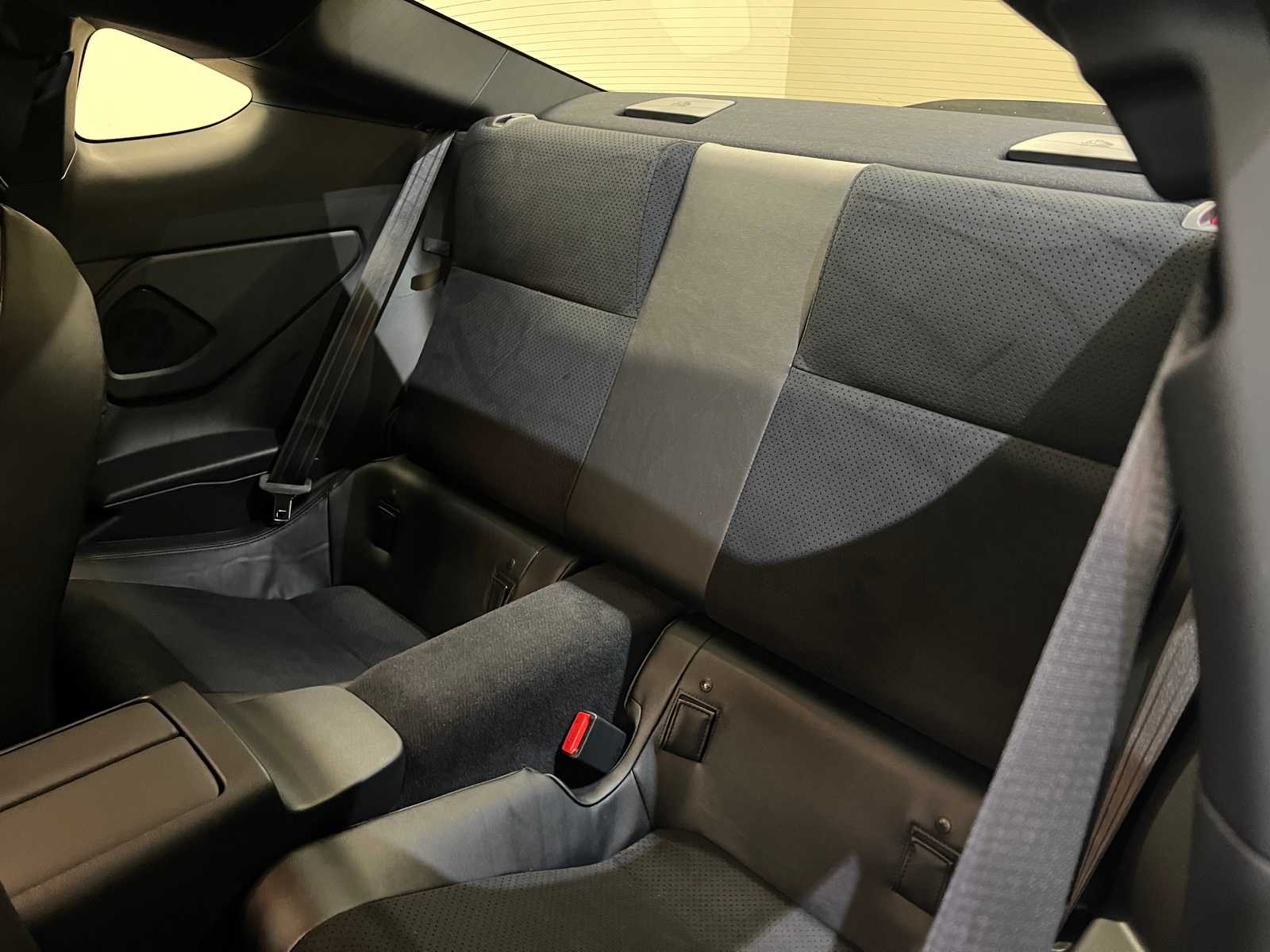 Thumbnail: 2025 Toyota GR86 - 13