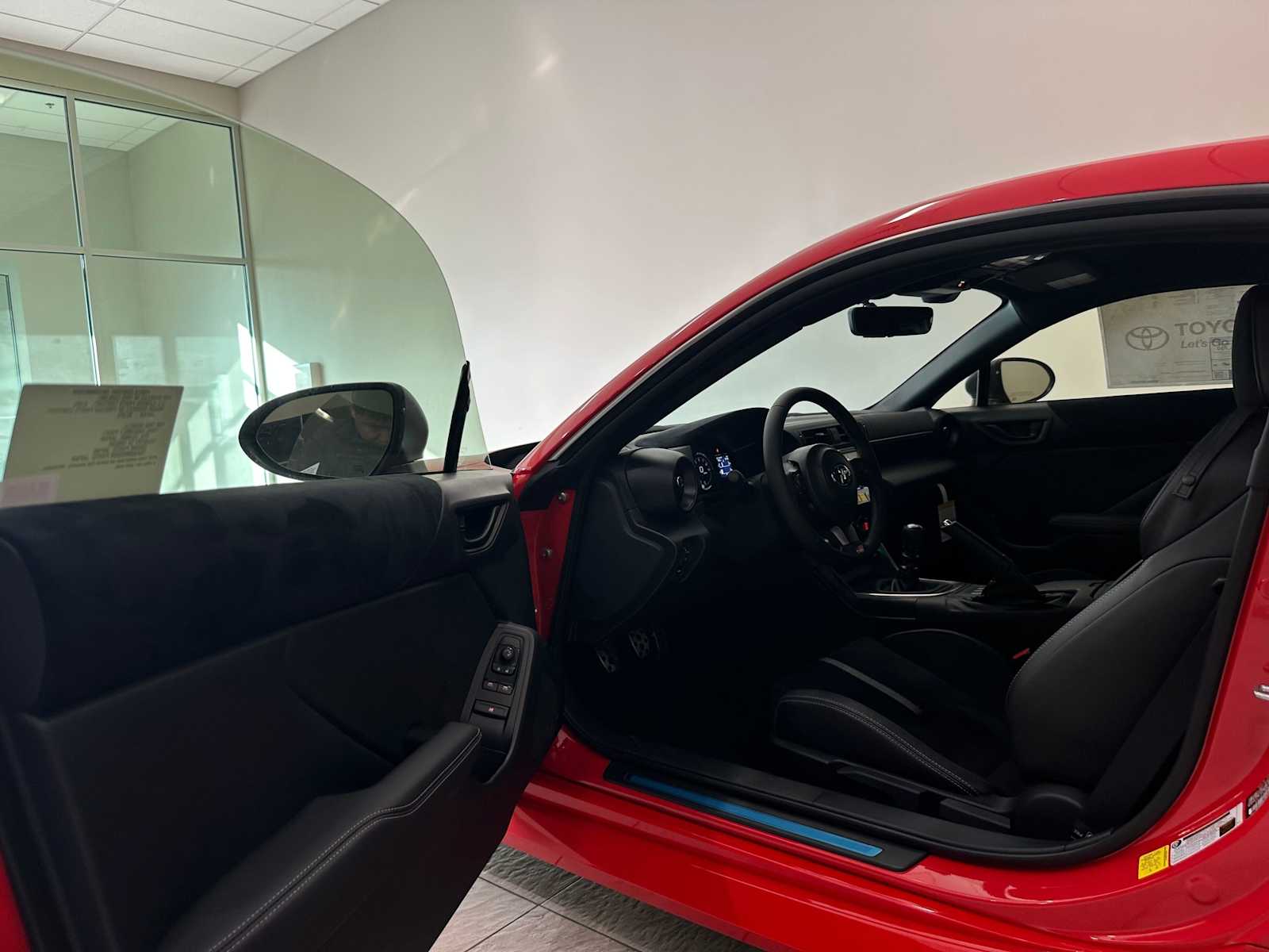 Thumbnail: 2026 Toyota GR86 - 23