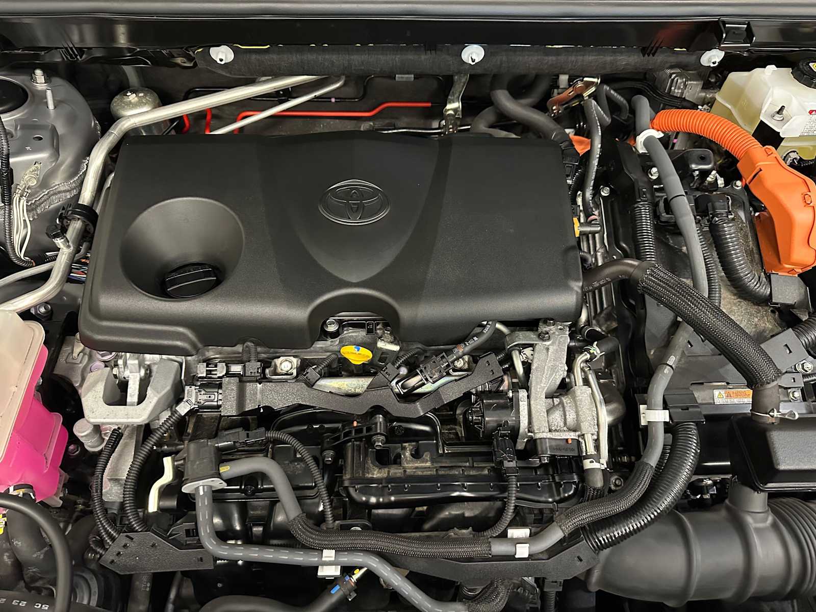 Thumbnail: 2019 Toyota RAV4 - 9