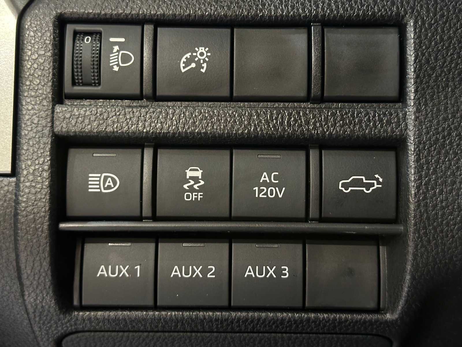 Thumbnail: 2026 Toyota Tacoma - 18