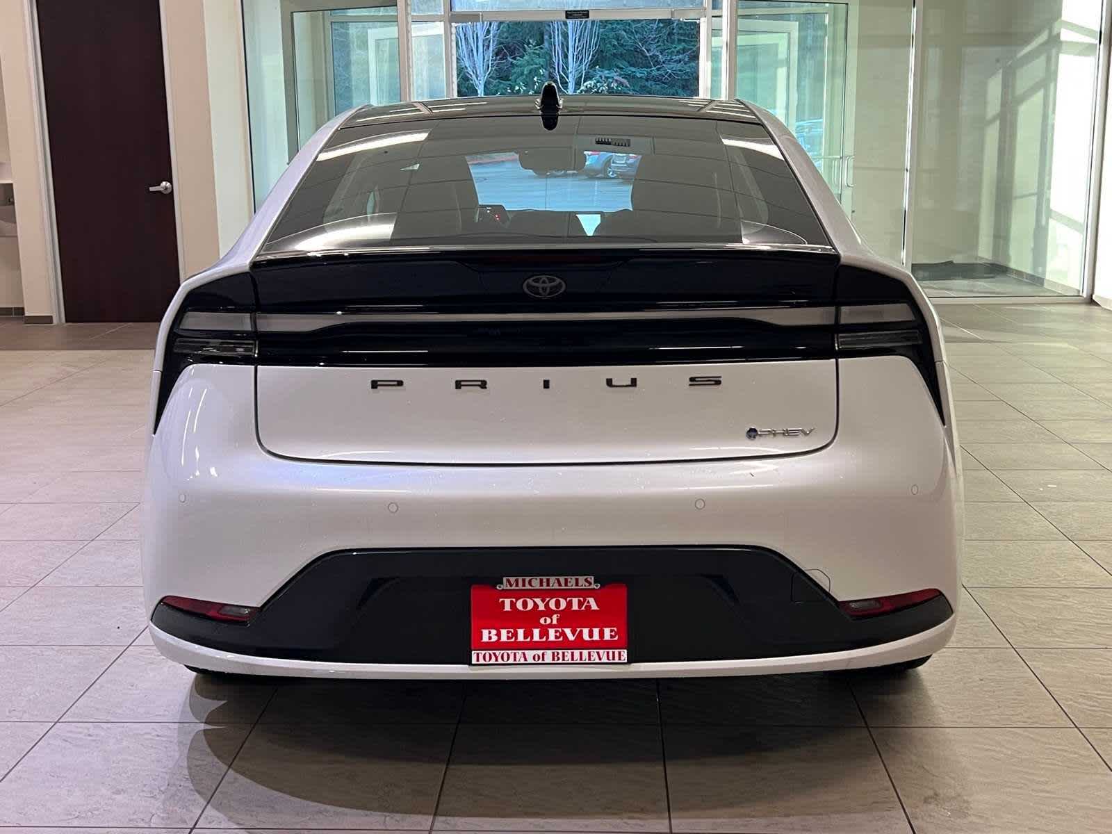 Thumbnail: 2026 Toyota Prius - 5