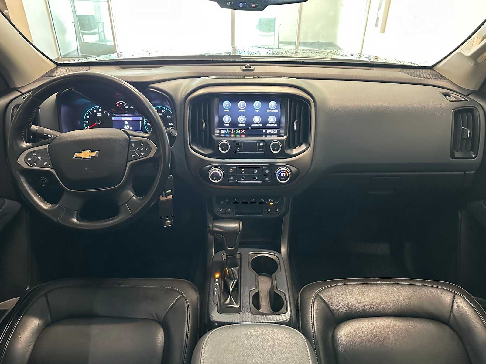 Thumbnail: 2019 Chevrolet Colorado - 11