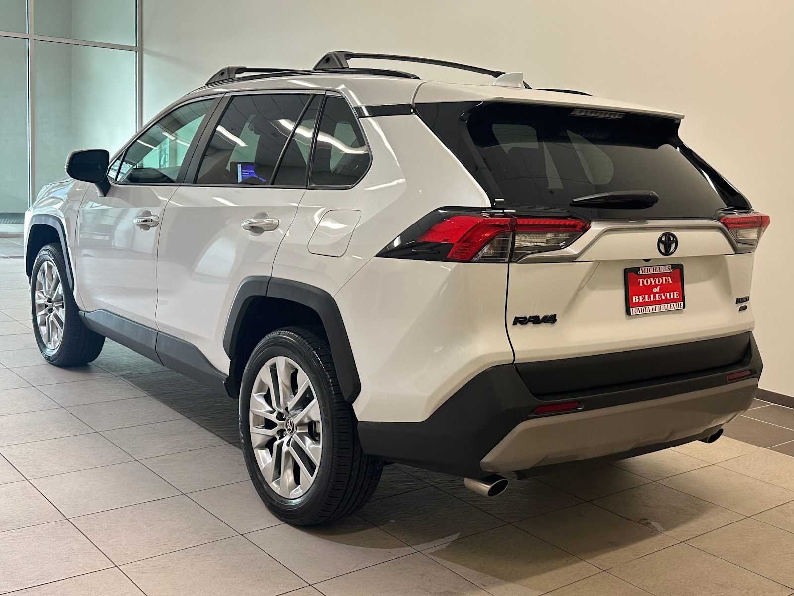 Thumbnail: 2025 Toyota RAV4 - 4