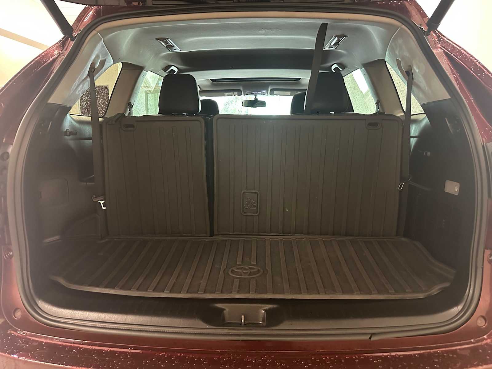 Thumbnail: 2015 Toyota Highlander - 31