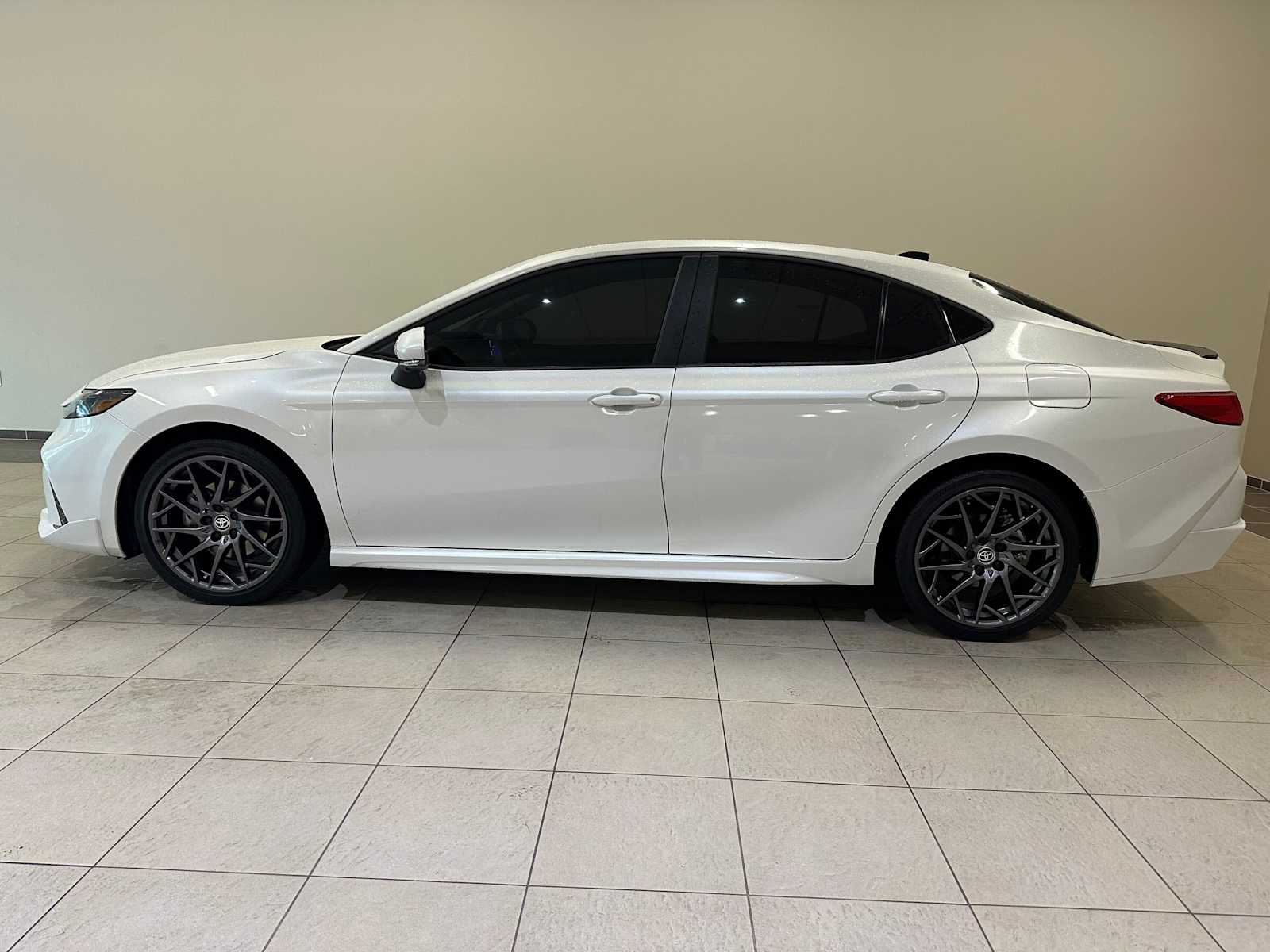 Thumbnail: 2025 Toyota Camry - 3