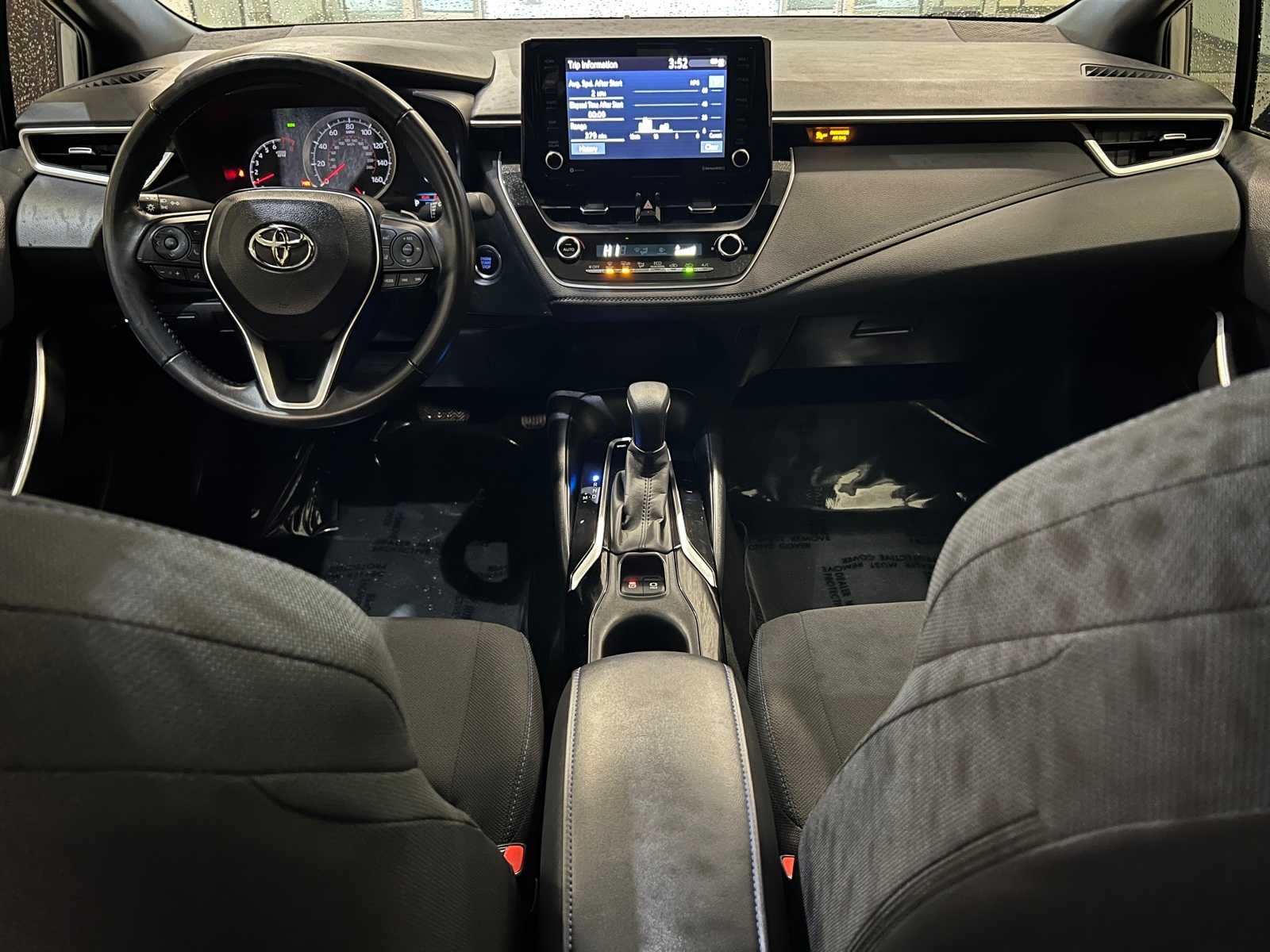 Thumbnail: 2022 Toyota Corolla - 10