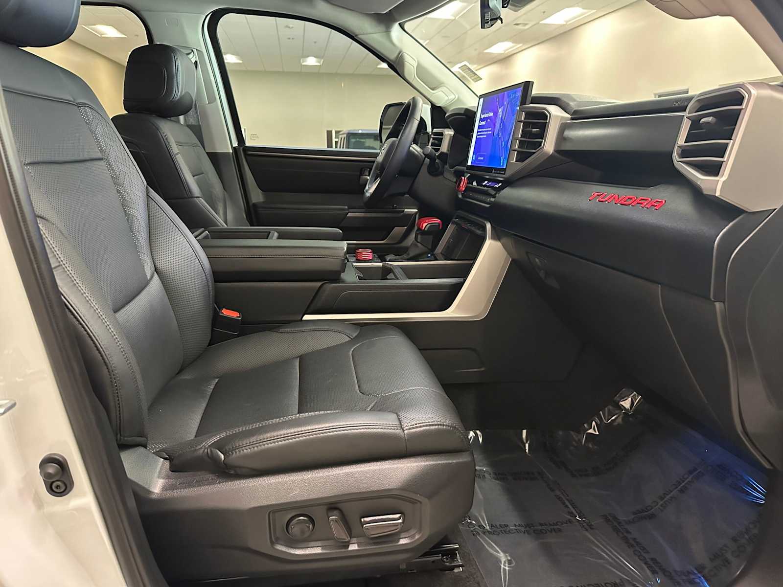 Thumbnail: 2024 Toyota Tundra - 27