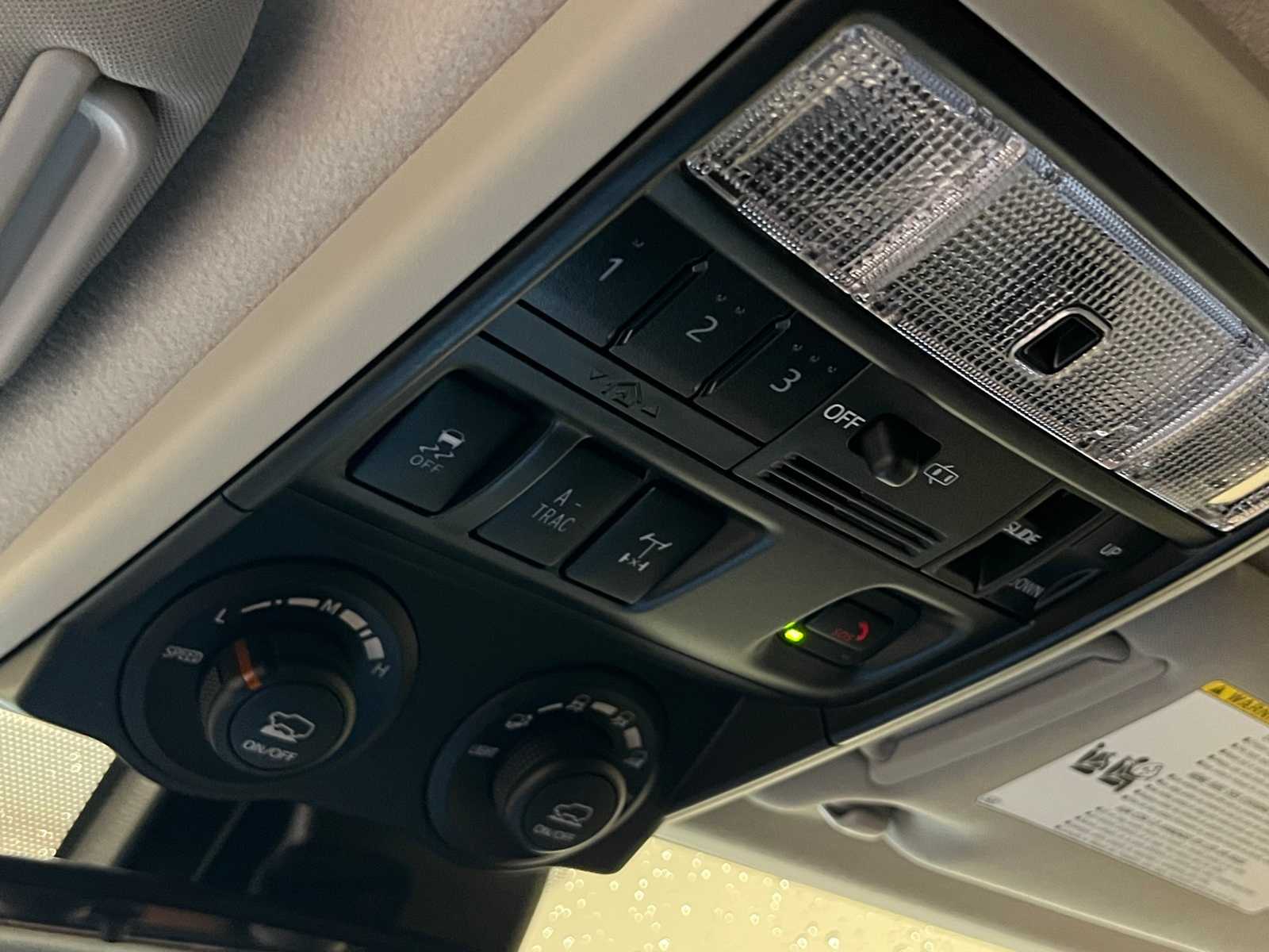 Thumbnail: 2023 Toyota 4Runner - 28