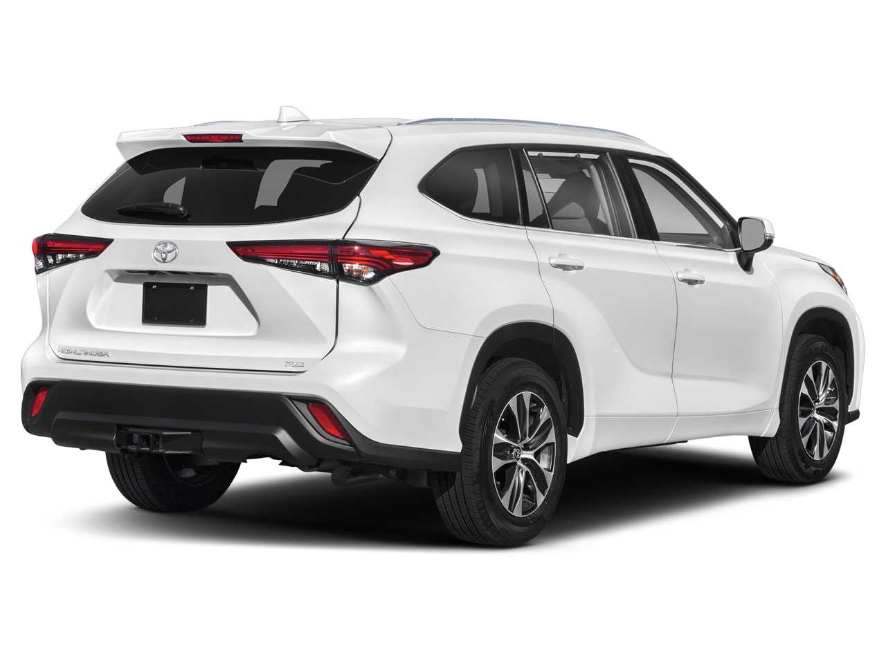 Thumbnail: 2022 Toyota Highlander - 2