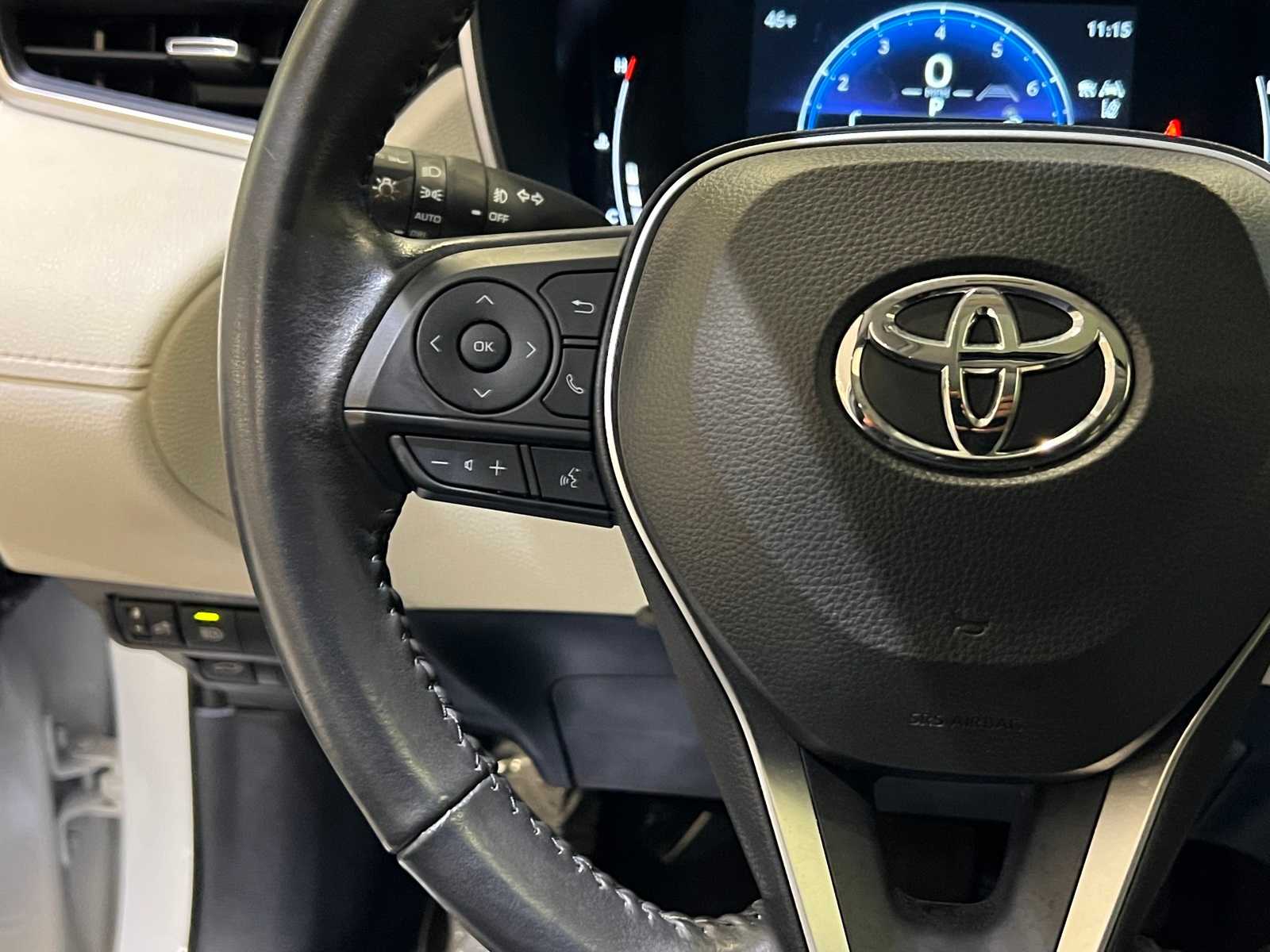 Thumbnail: 2023 Toyota Corolla Cross - 22