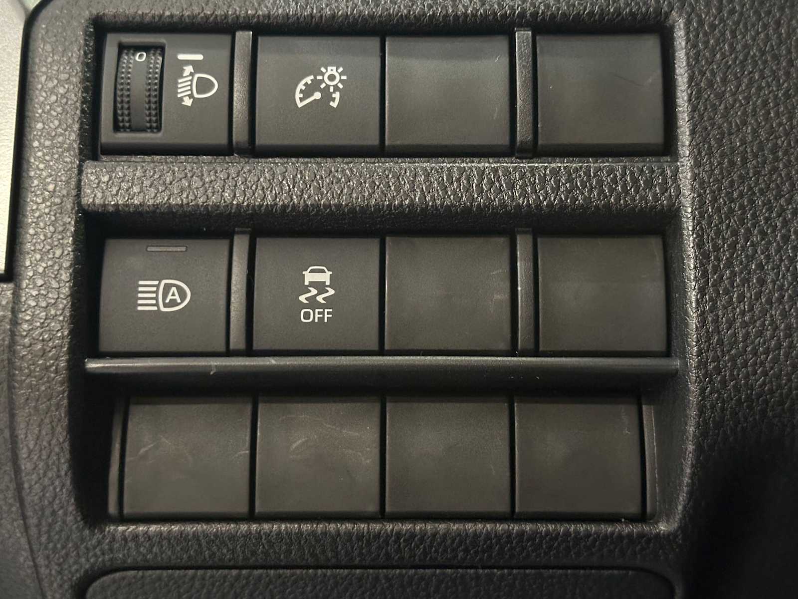 Thumbnail: 2026 Toyota Tacoma - 18