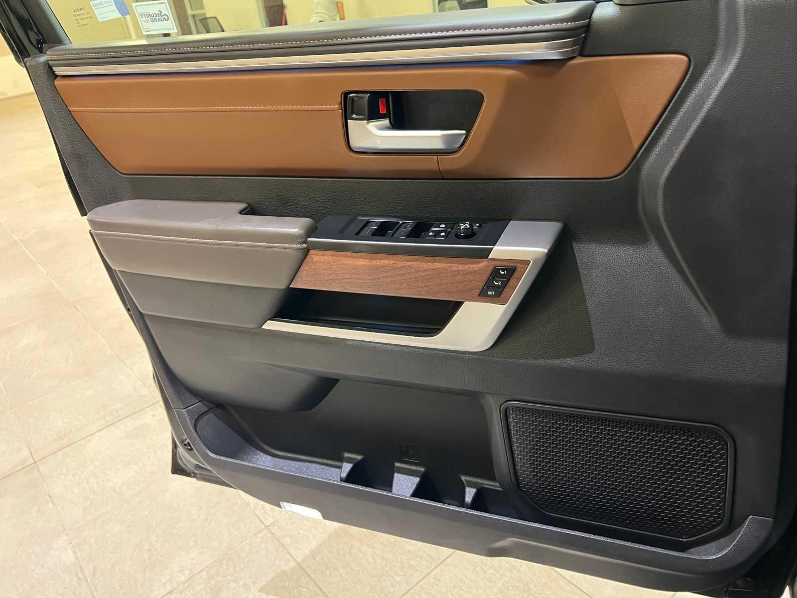 Thumbnail: 2024 Toyota Tundra - 18