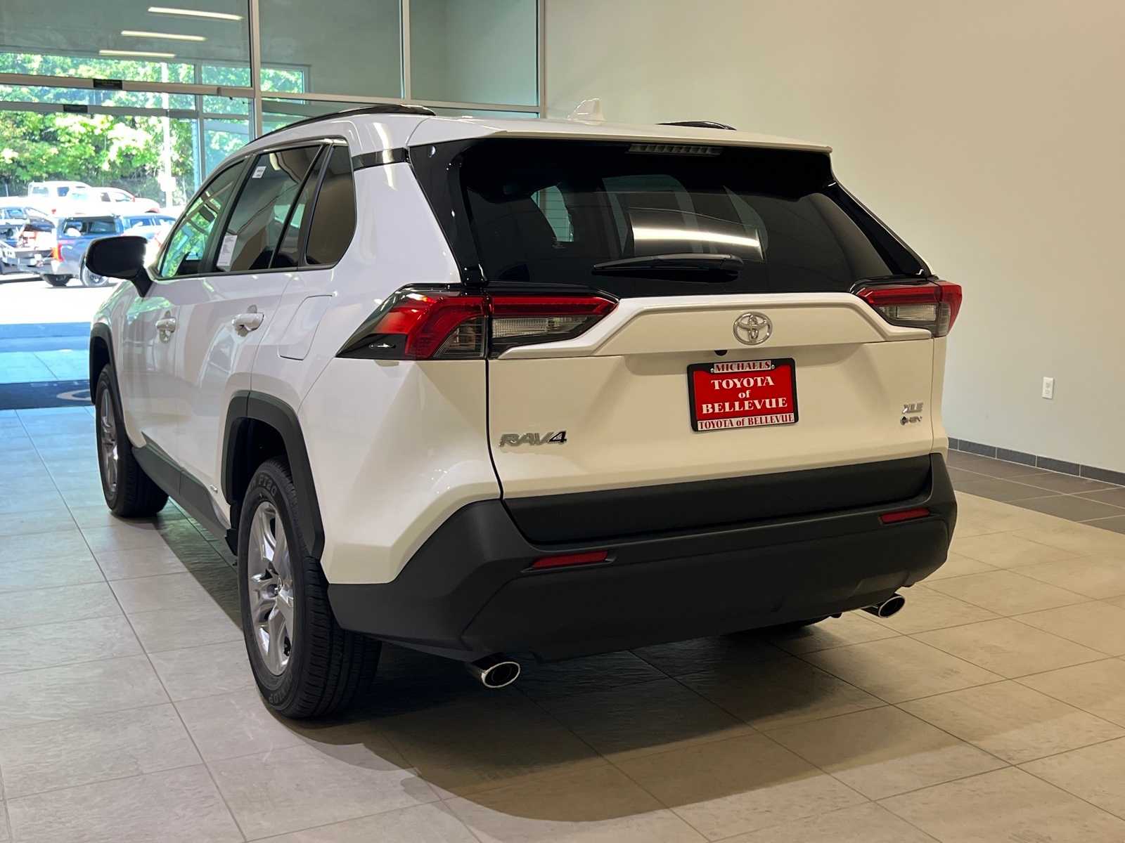 Thumbnail: 2025 Toyota RAV4 - 4