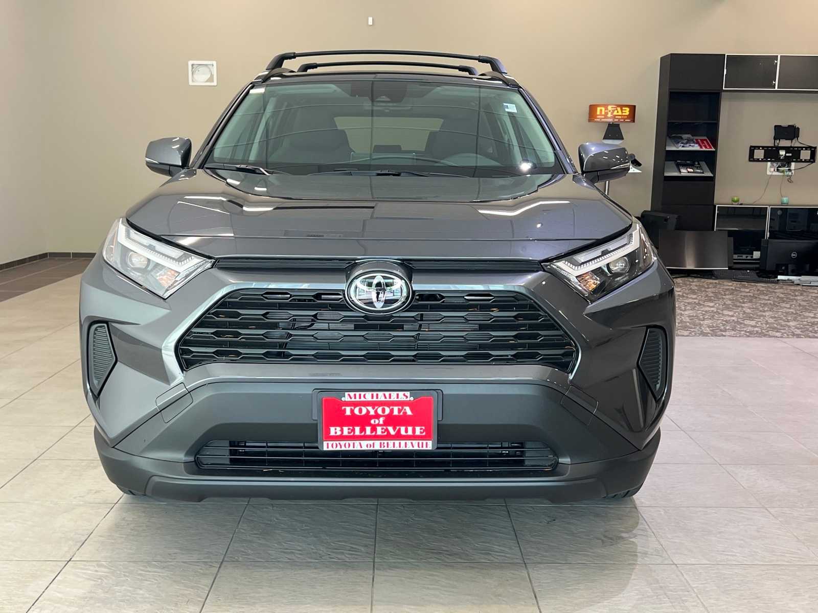 Thumbnail: 2025 Toyota RAV4 - 8