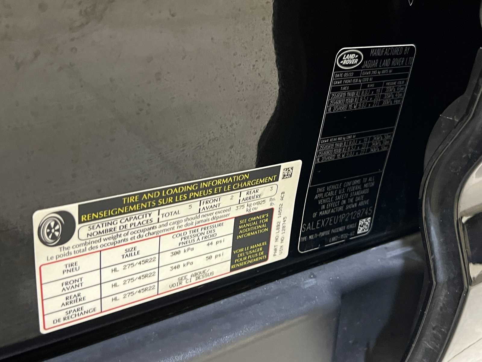 Thumbnail: 2023 Land Rover Defender - 27