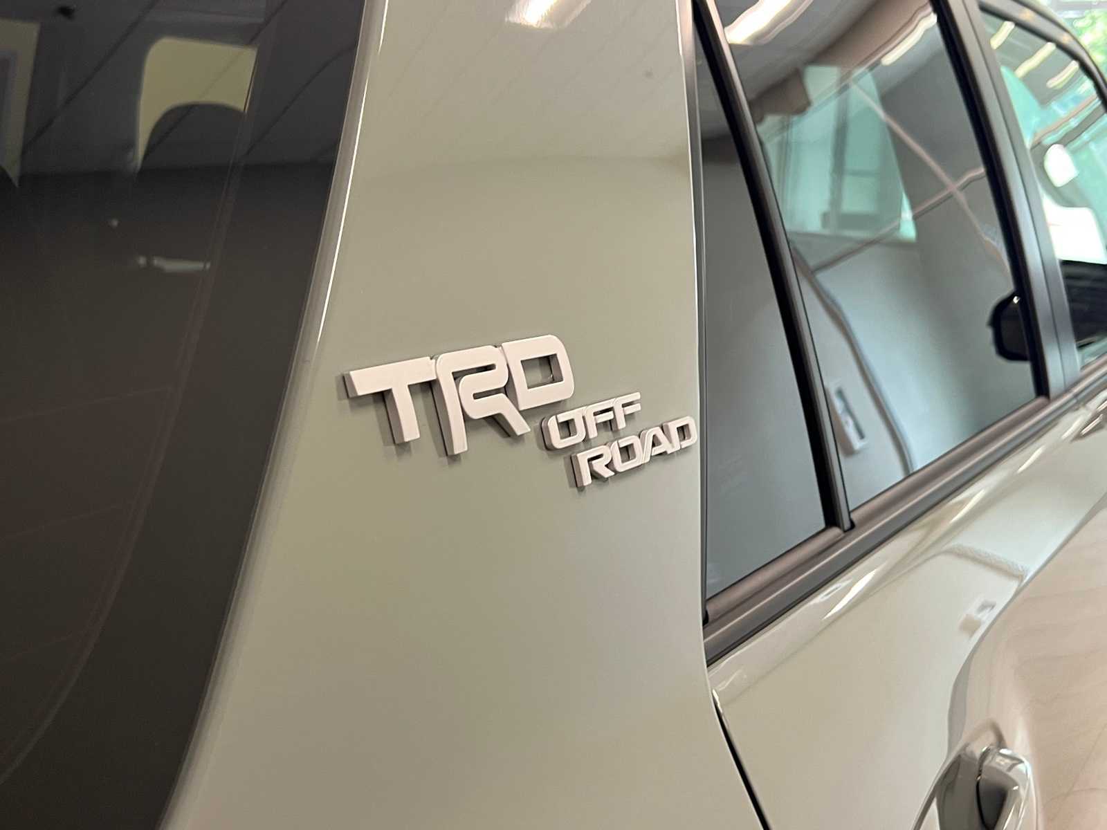 Thumbnail: 2023 Toyota 4Runner - 6