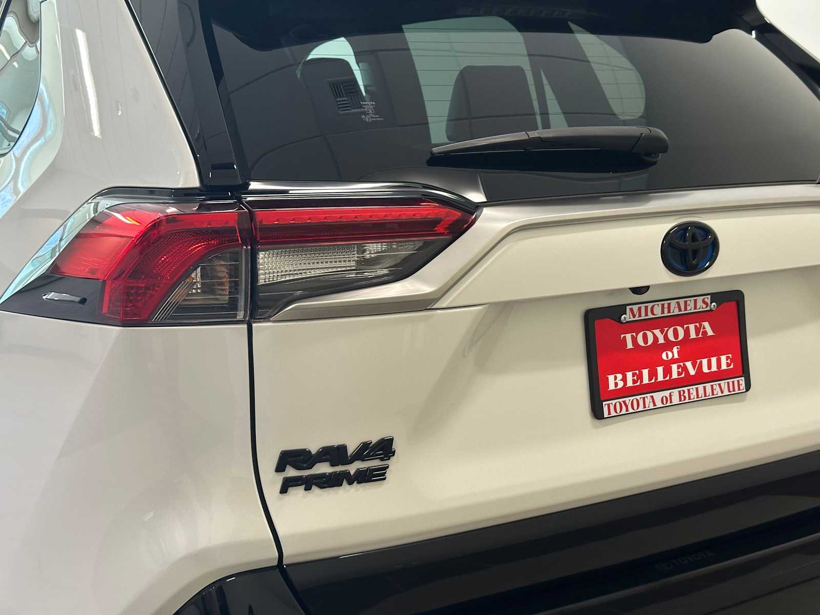 Thumbnail: 2024 Toyota RAV4 - 7