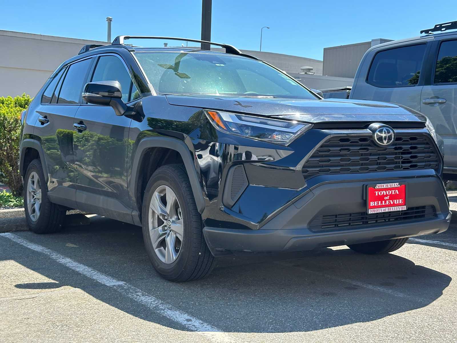 Thumbnail: 2025 Toyota RAV4 - 3