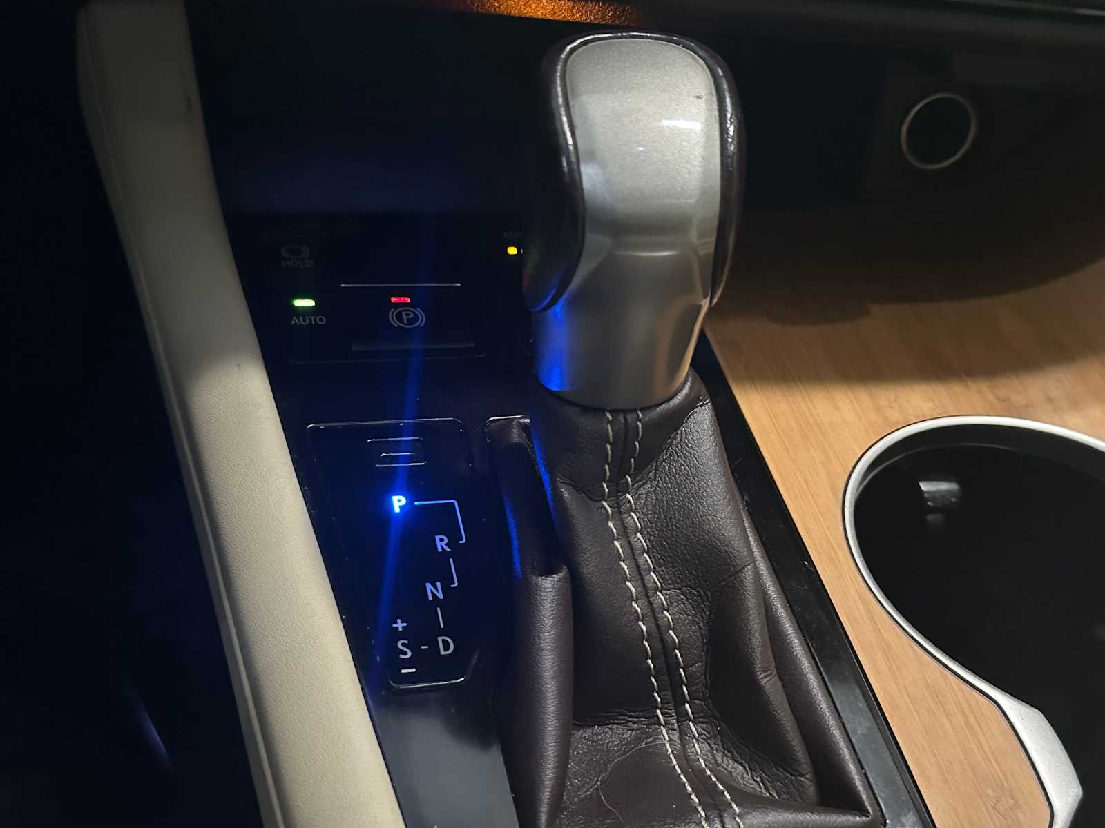 Thumbnail: 2016 Lexus RX - 19