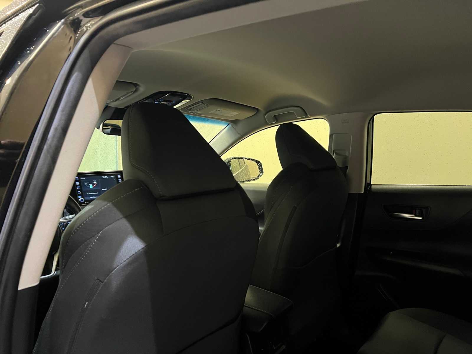 Thumbnail: 2022 Toyota Venza - 12