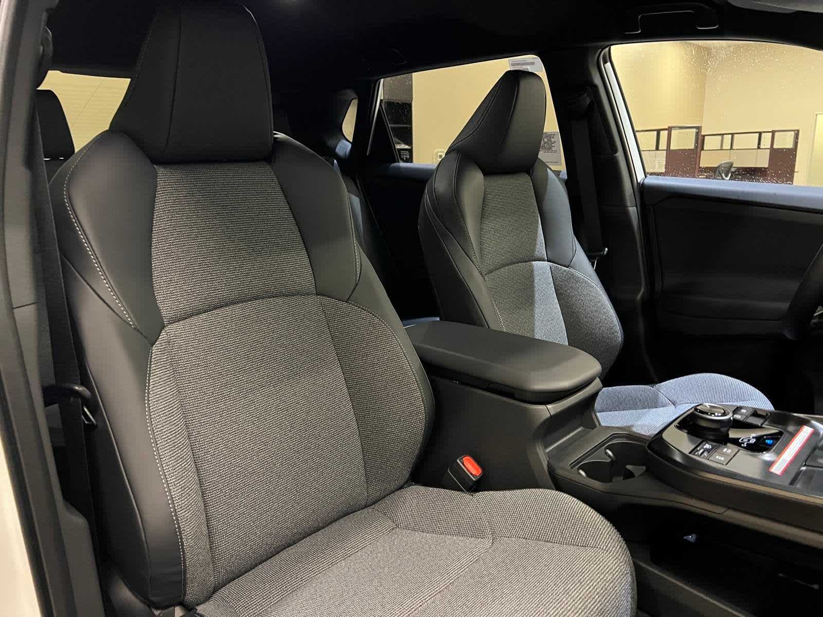 Thumbnail: 2026 Toyota bZ - 14