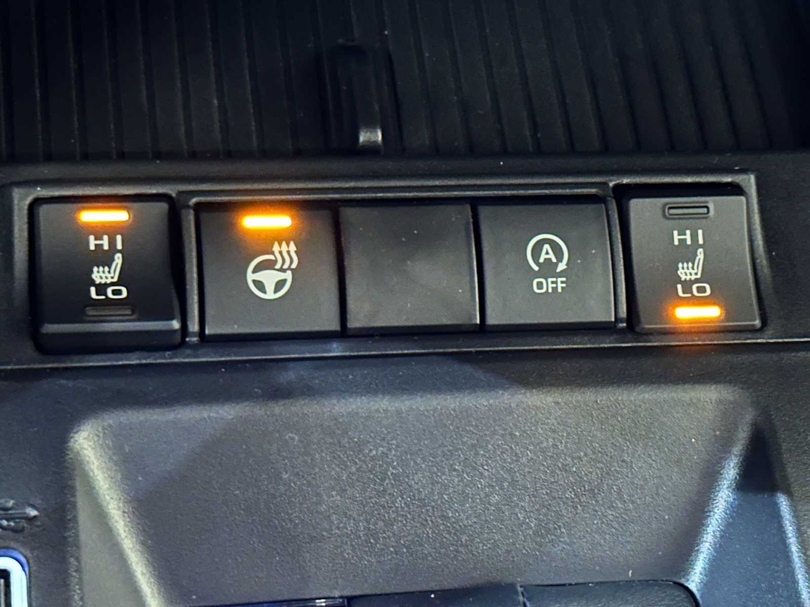 Thumbnail: 2026 Toyota Corolla Cross - 16