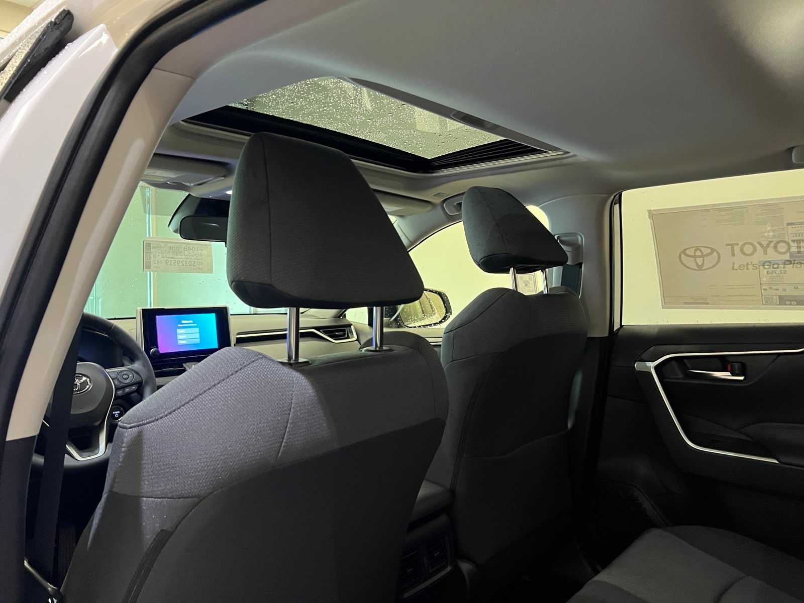 Thumbnail: 2025 Toyota RAV4 - 12