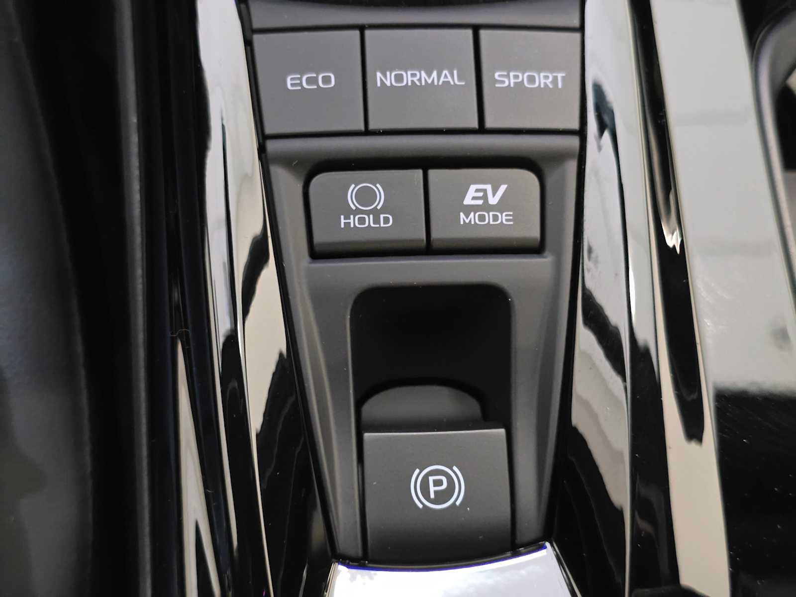 Thumbnail: 2026 Toyota Camry - 18