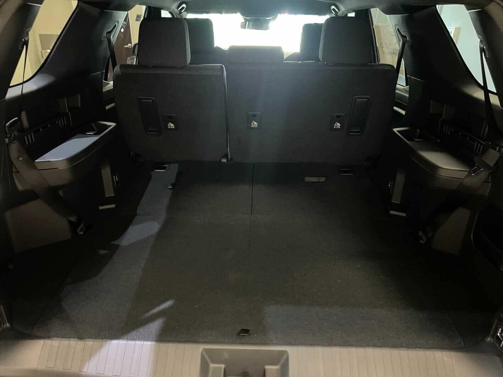 Thumbnail: 2025 Toyota 4Runner - 29