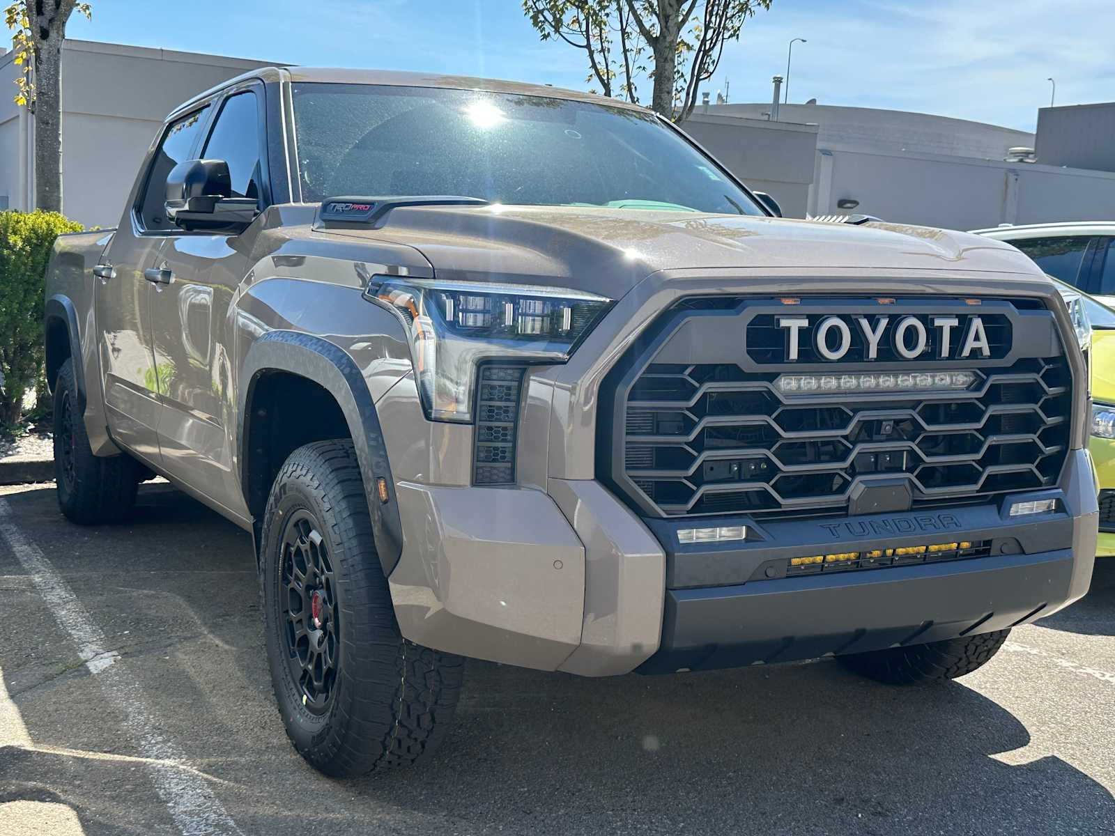 Thumbnail: 2025 Toyota Tundra - 3