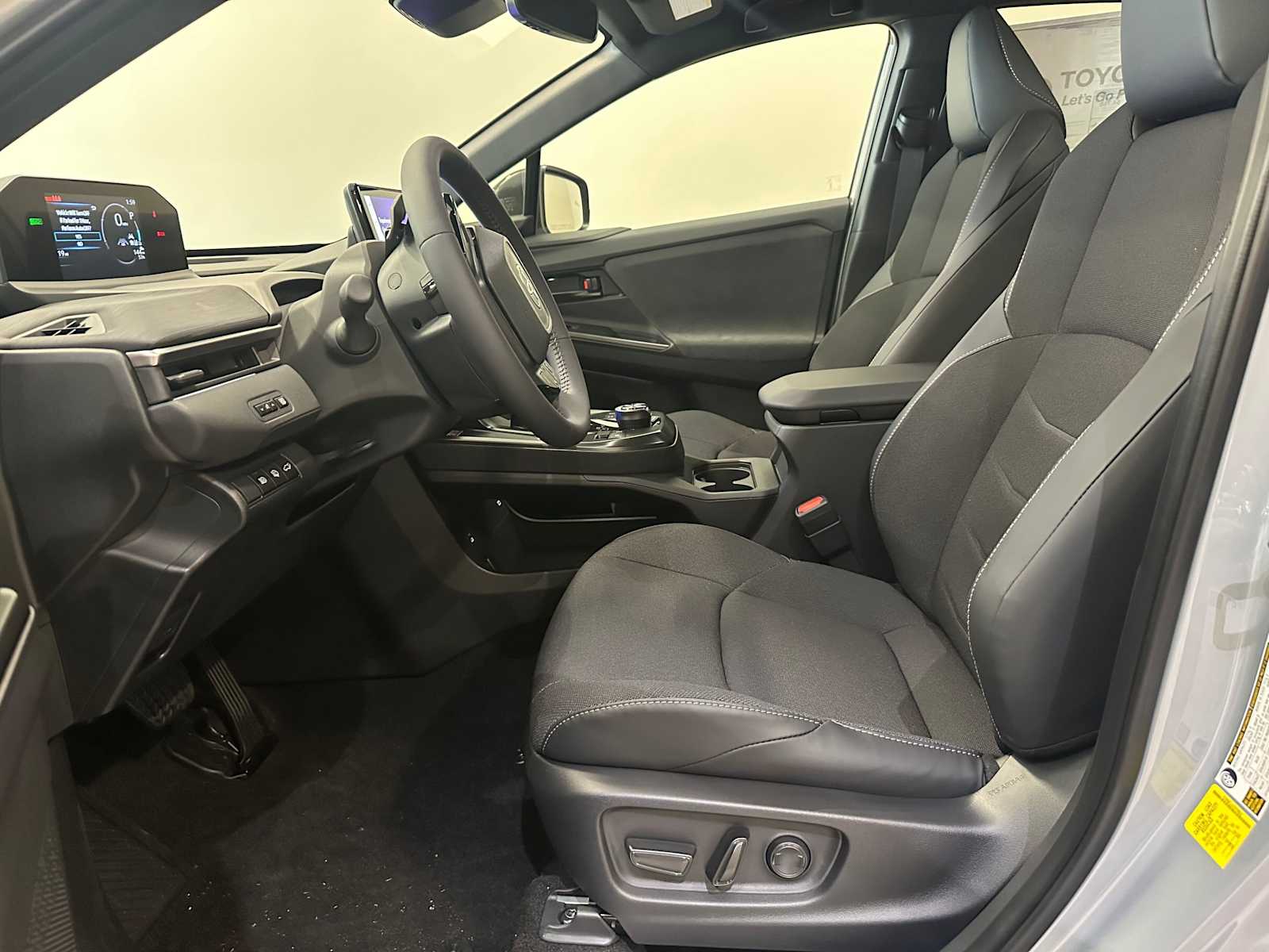 Thumbnail: 2026 Toyota C-HR - 20