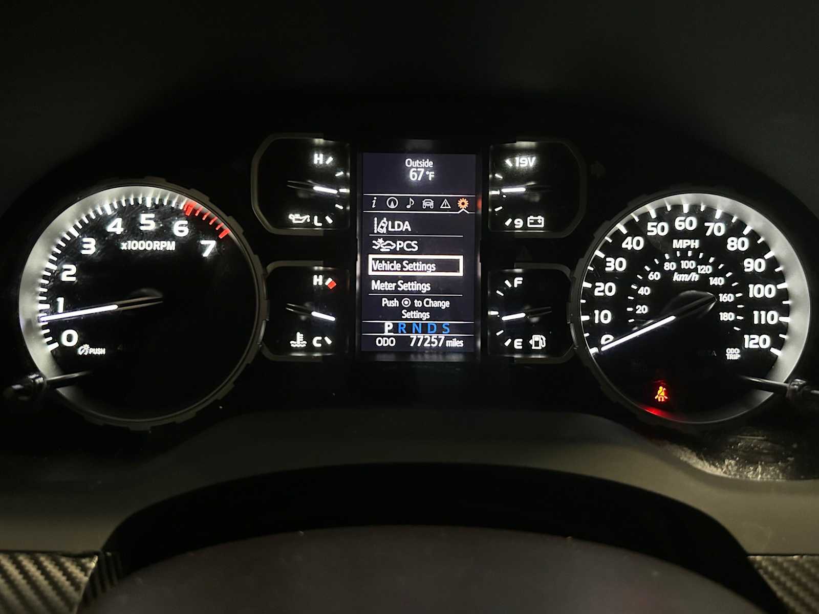 Thumbnail: 2019 Toyota Tundra - 12