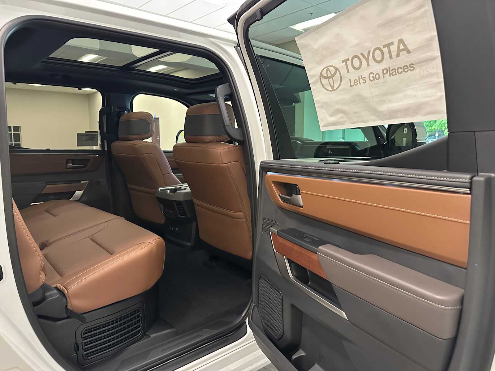 Thumbnail: 2026 Toyota Tundra - 27