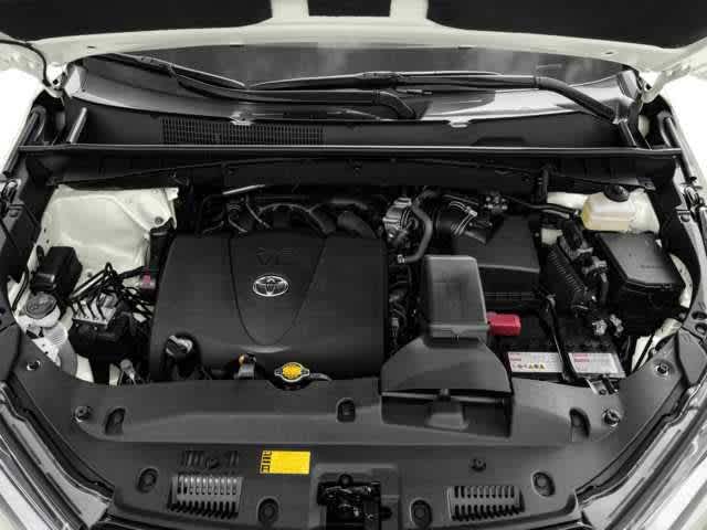 Thumbnail: 2018 Toyota Highlander - 8