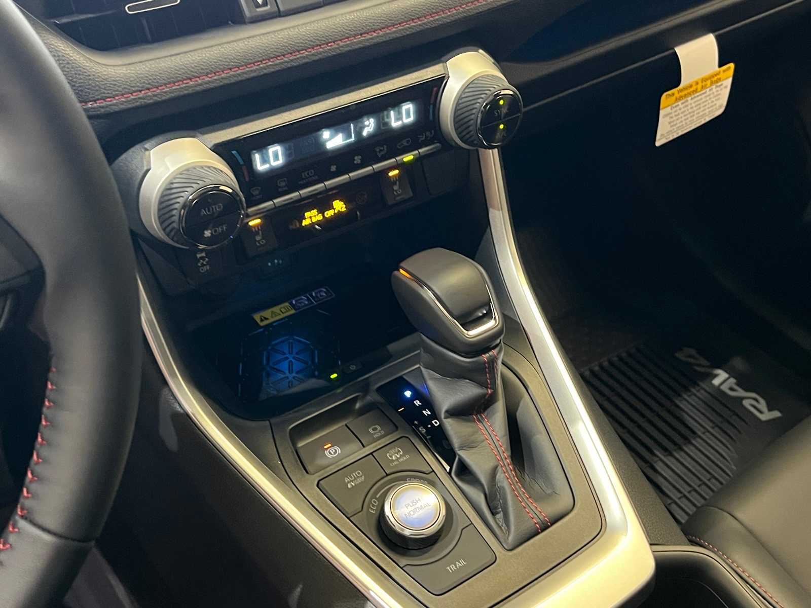 Thumbnail: 2025 Toyota RAV4 - 23