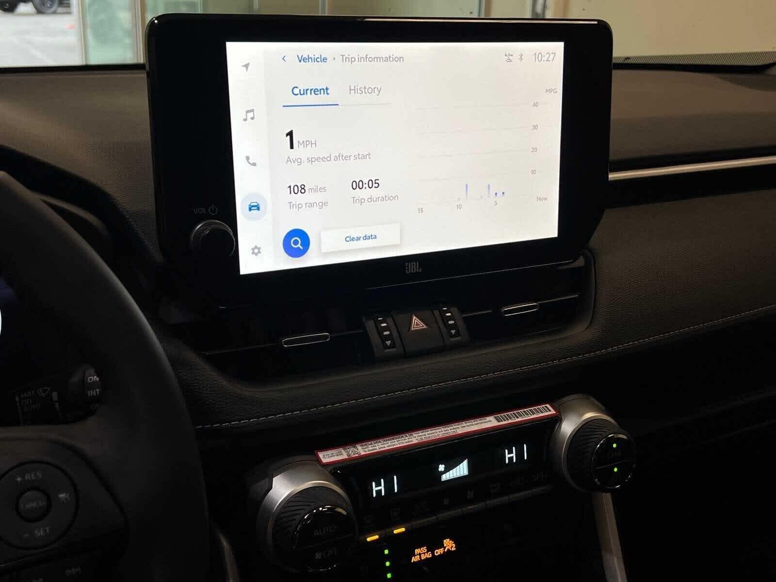 Thumbnail: 2025 Toyota RAV4 - 26