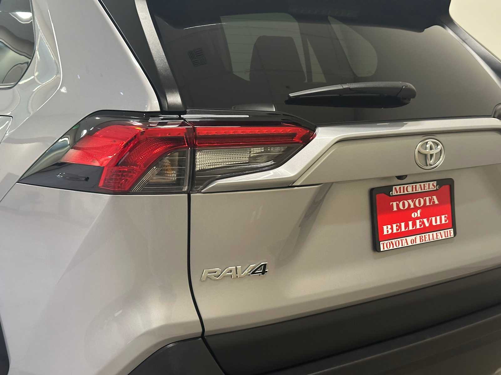 Thumbnail: 2024 Toyota RAV4 - 7