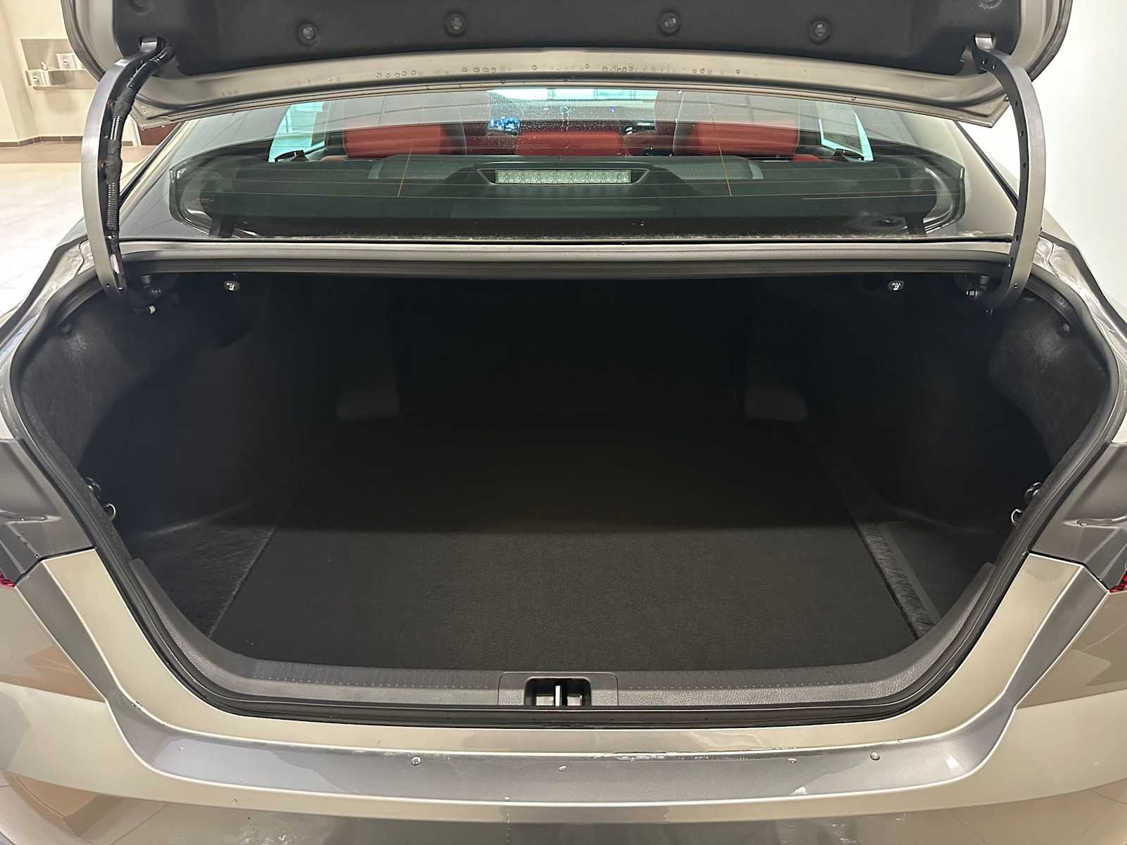 Thumbnail: 2026 Toyota Camry - 31