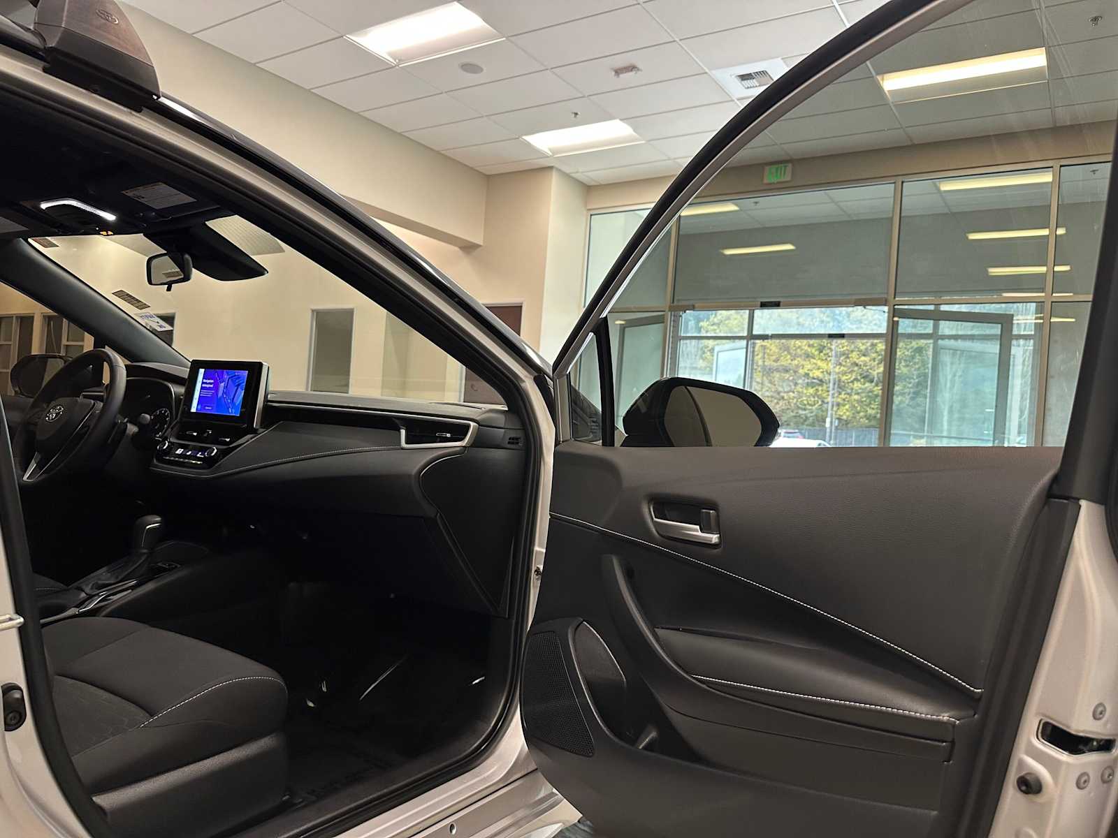 Thumbnail: 2024 Toyota Corolla - 43