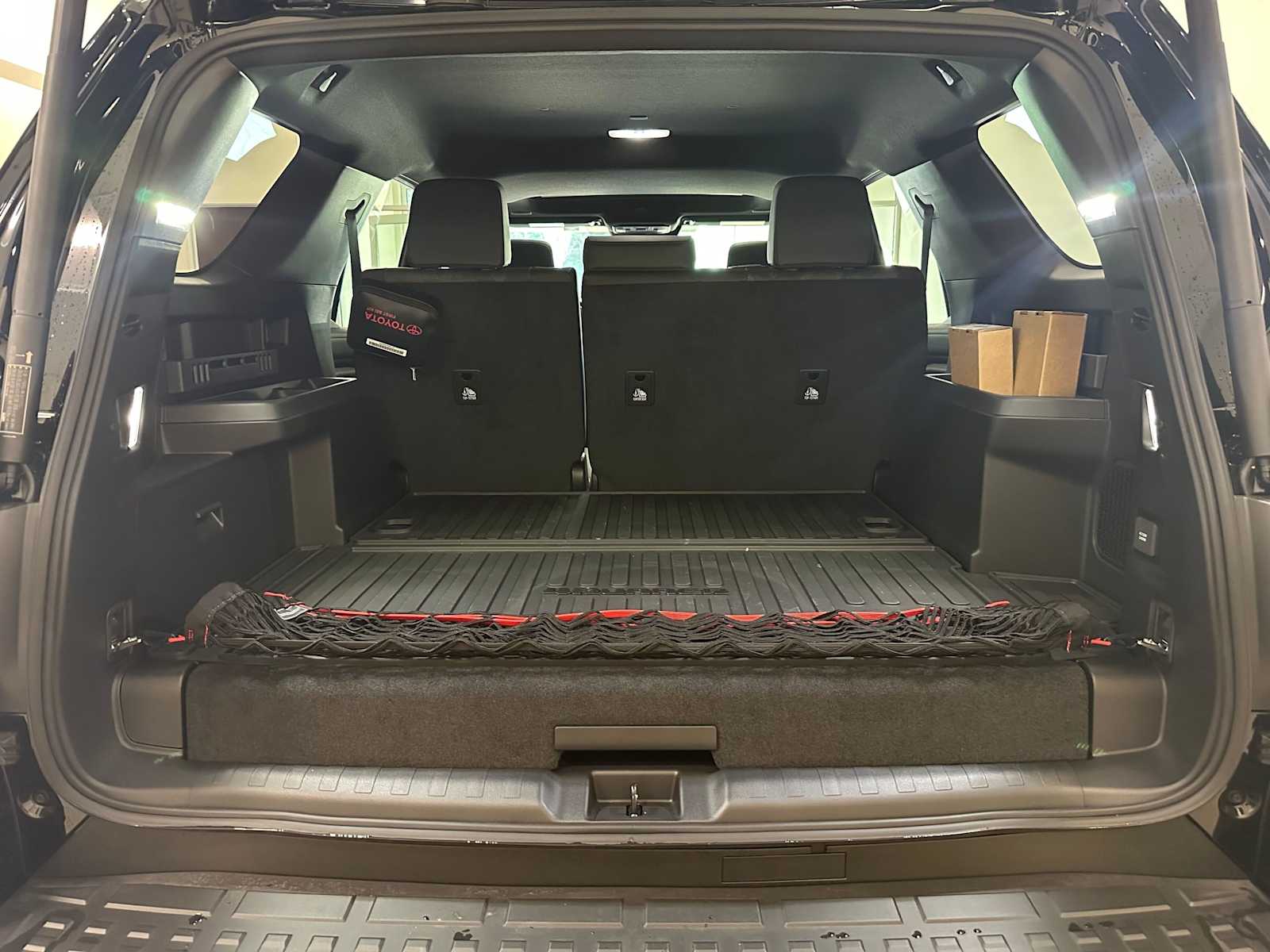 Thumbnail: 2025 Toyota 4Runner - 31