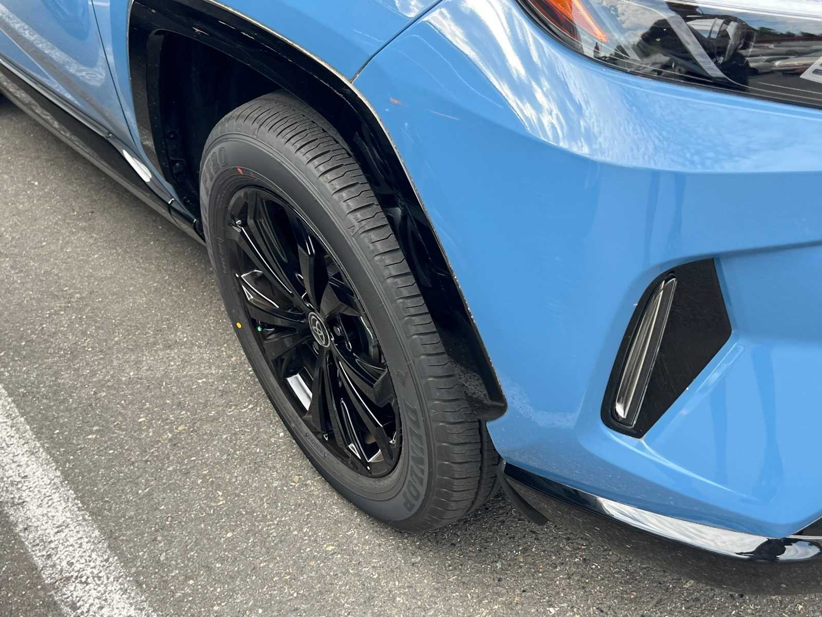 Thumbnail: 2023 Toyota RAV4 - 5