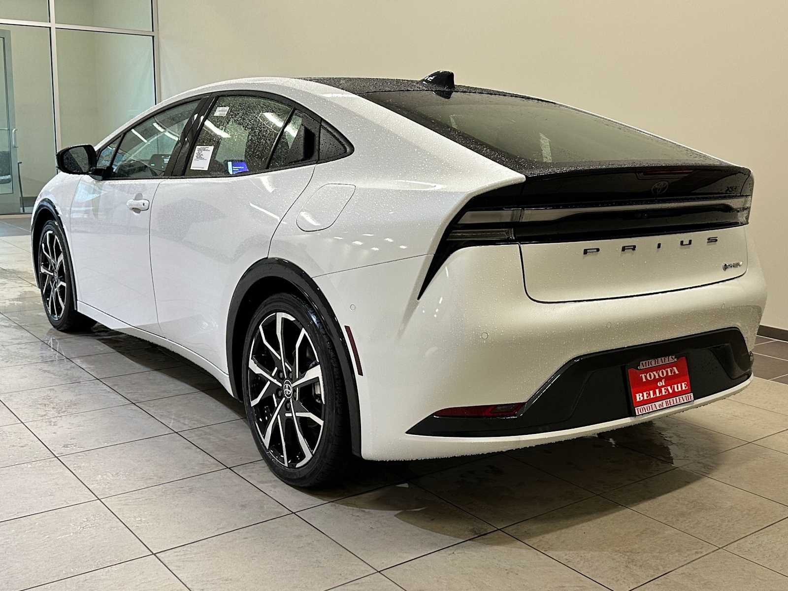 Thumbnail: 2026 Toyota Prius - 4