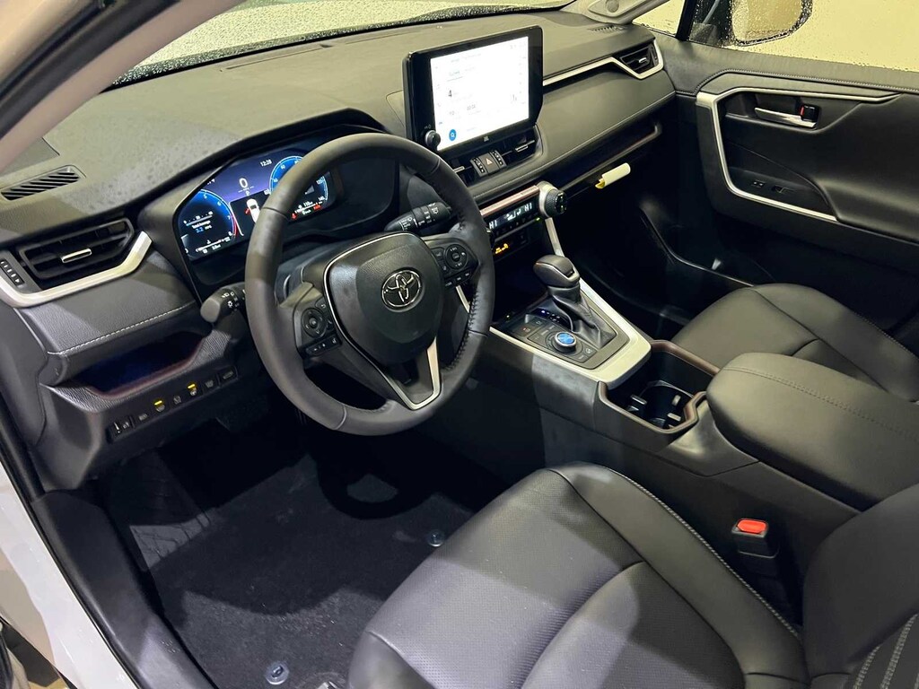 New 2025 Toyota RAV4 Limited SUV