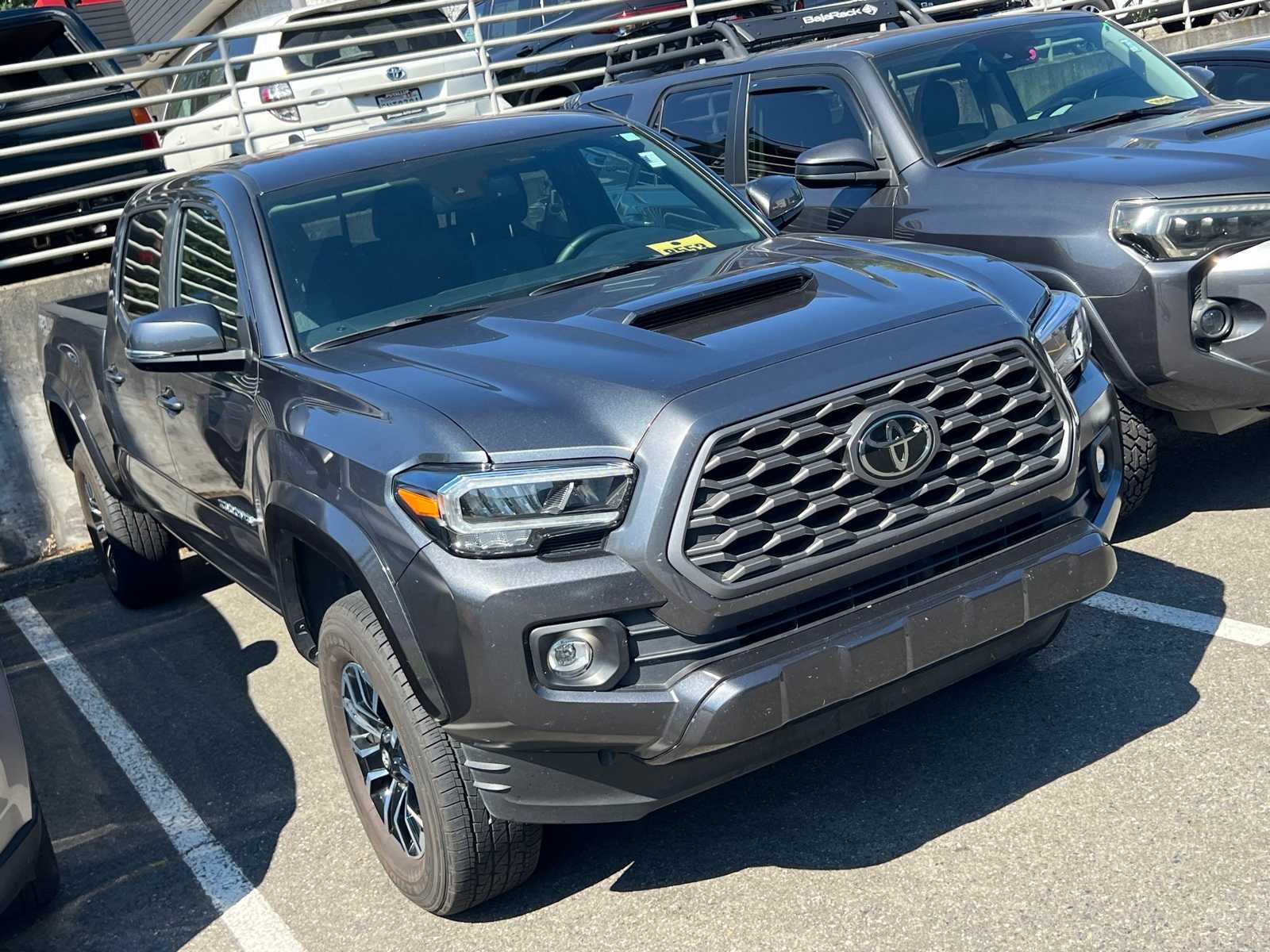 Thumbnail: 2023 Toyota Tacoma - 3