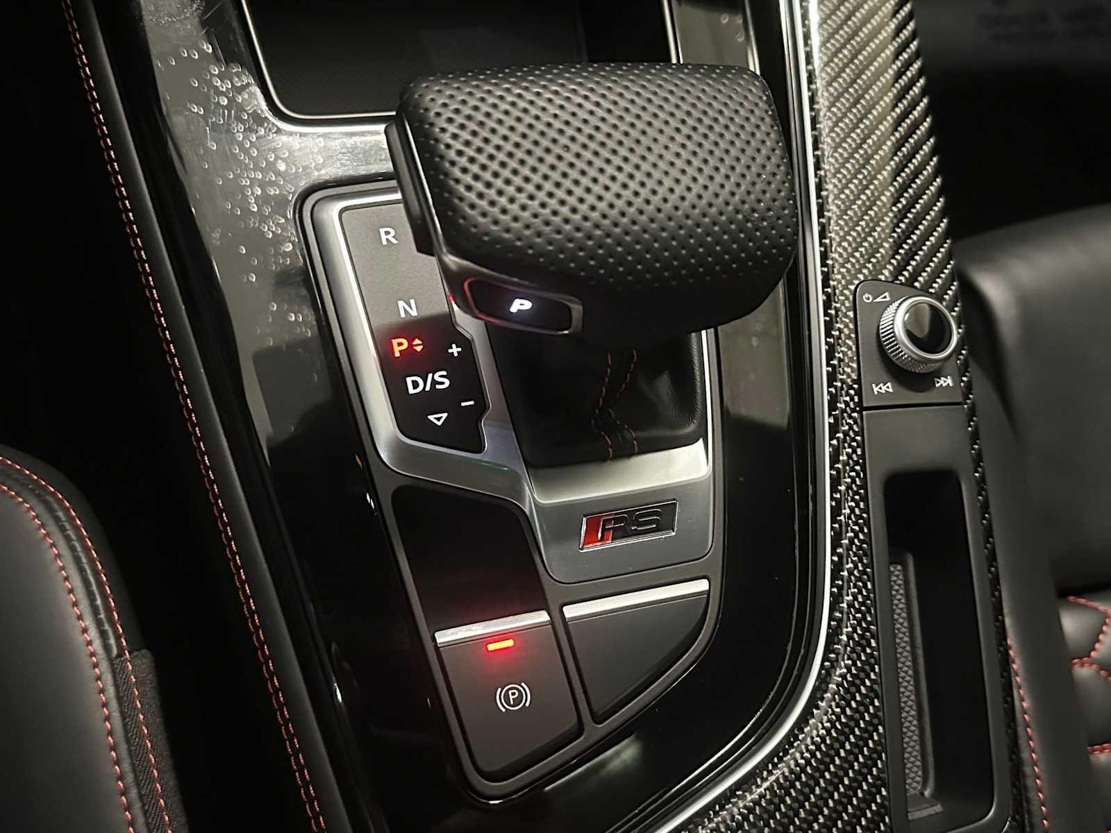 Thumbnail: 2021 Audi RS 5 - 16